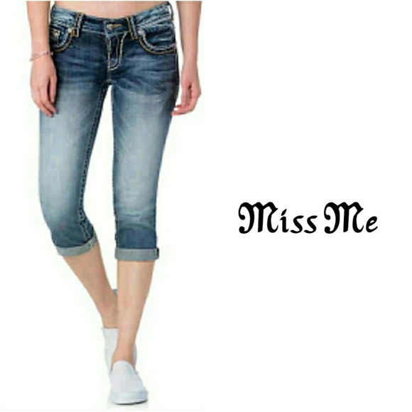 Miss Me Pants - MISS ME WOMENS CAPRIS W/WIDE STRIPE HEM